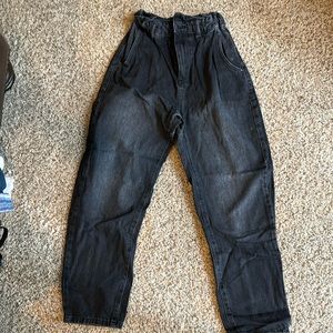 Zara washed black jeans, size USA 2